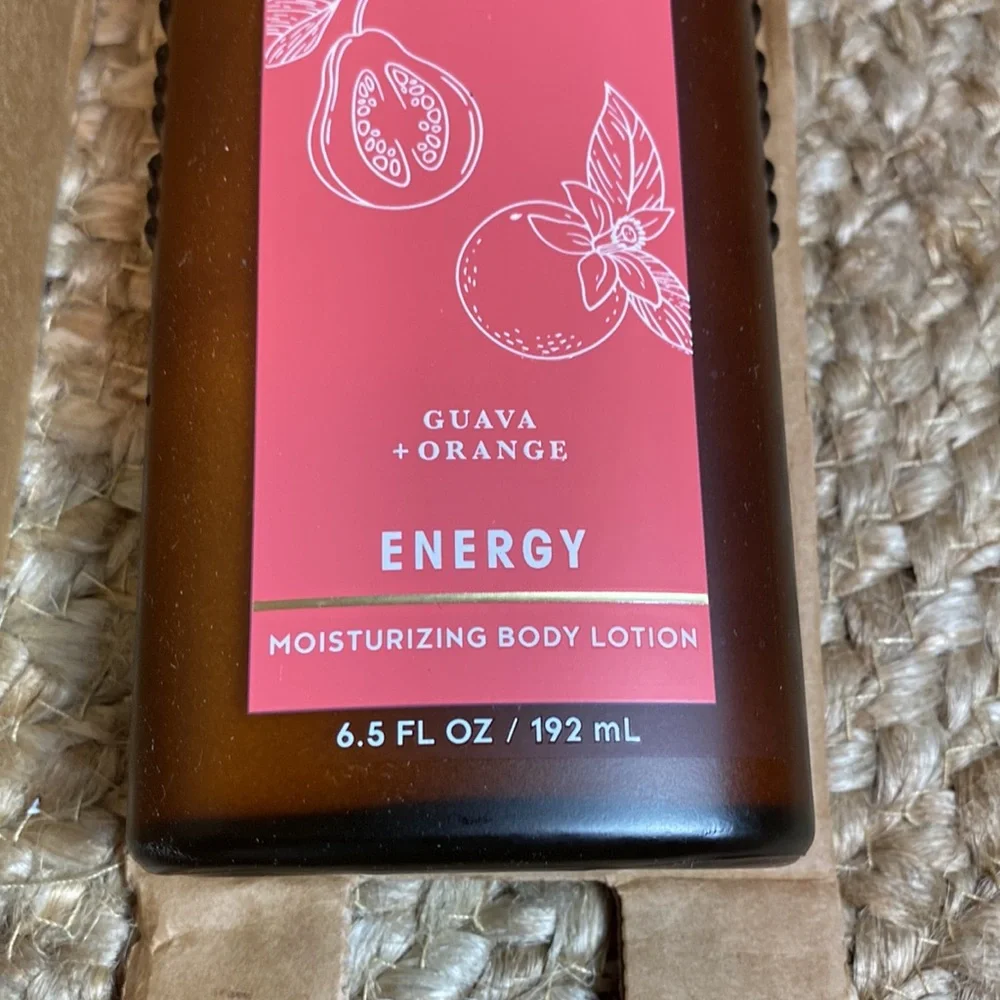 Bath & Body Works Aromatherapy Guava And Orange Energy Body Lotion x 2 - Picture 2 of 2